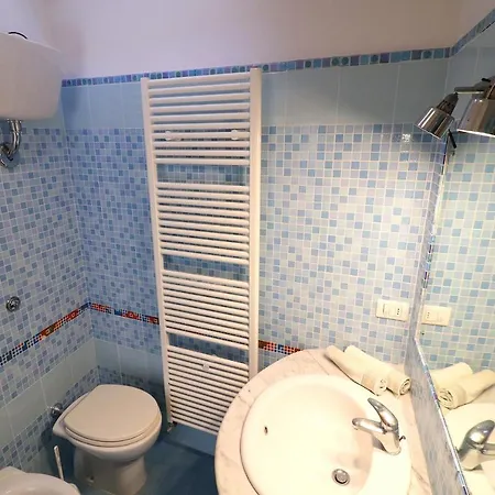 Casa Kris A 6 Posti * 奥特朗托